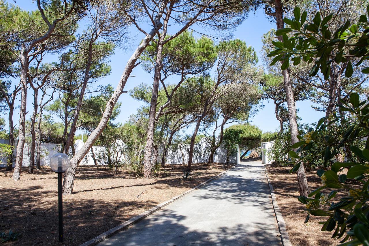 Masseria Villa Torre Specchia Ruggeri Exterior photo